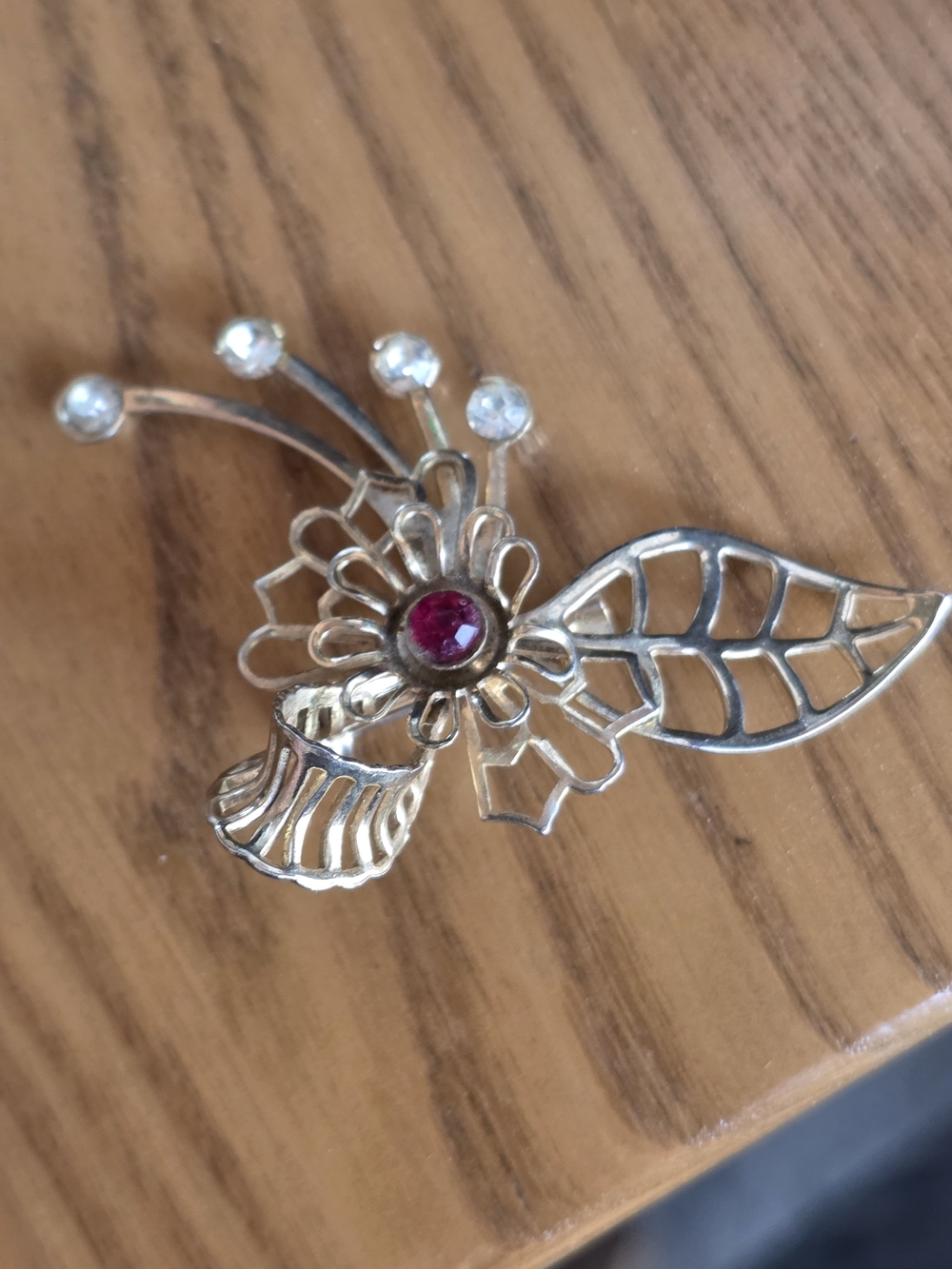1940s Retro Floral Brooch Pin Red & Clear Rhinestones Mid Century Openwork Leaf